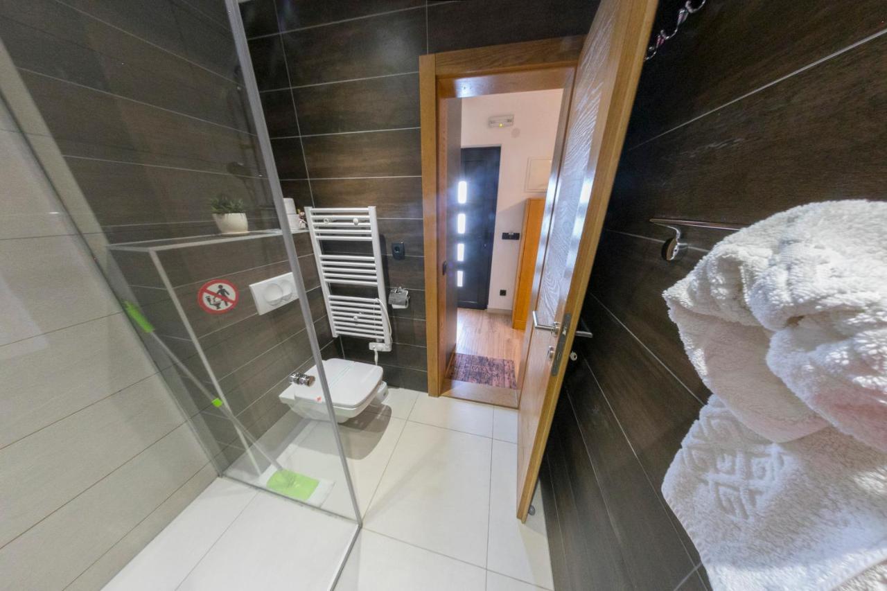 Apartments Oeneus Racic Екстериор снимка